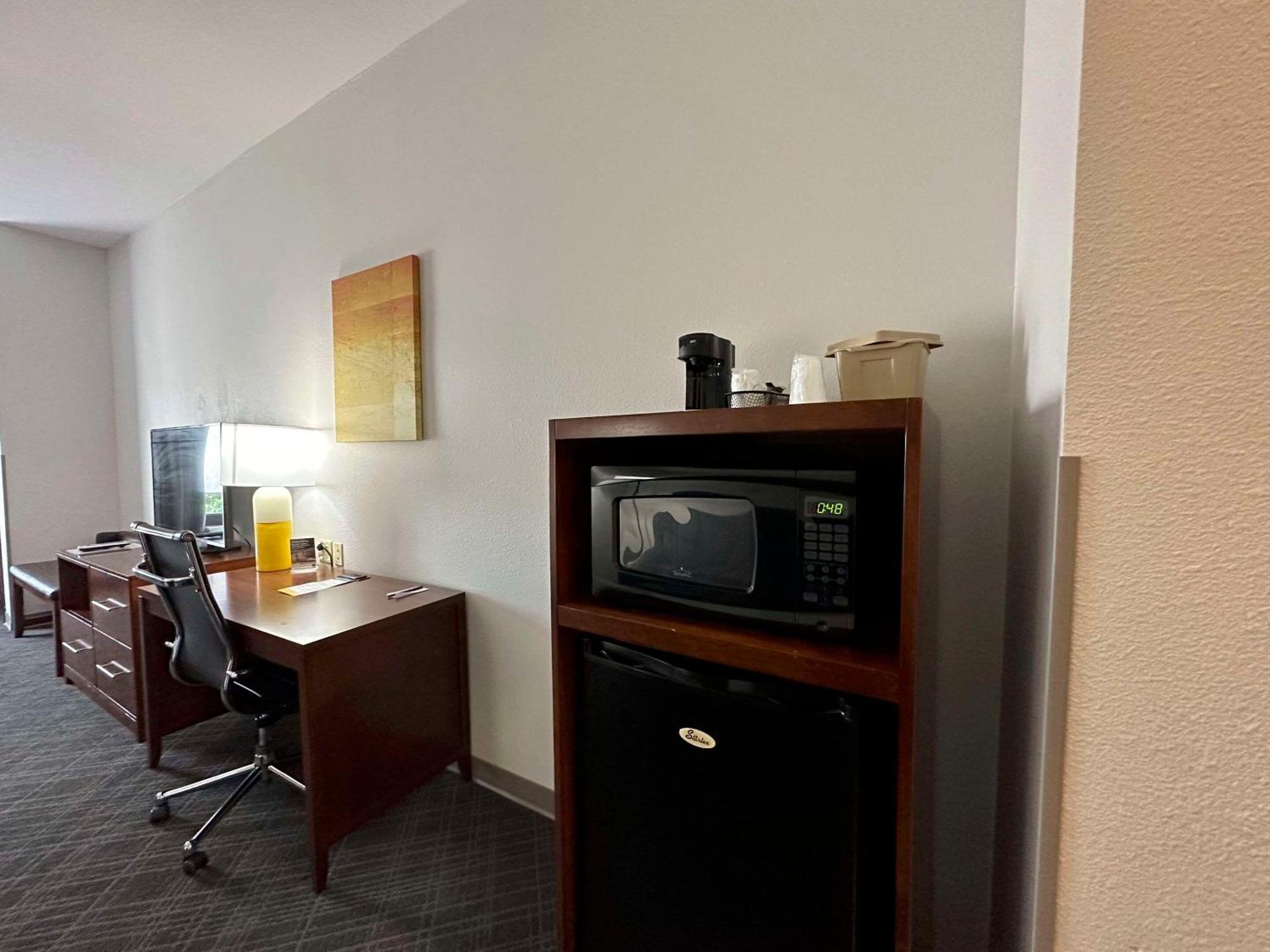Comfort Suites Jackson-Cape Girardeau Bagian luar foto